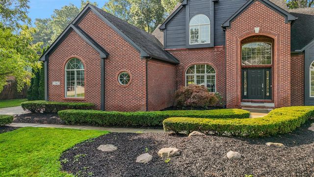2342 Ivy Hill Drive, Commerce Twp, MI 48382