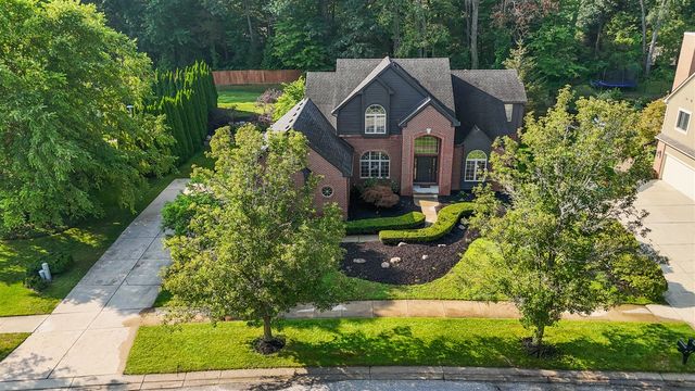 2342 Ivy Hill Drive, Commerce Twp, MI 48382