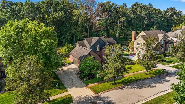 2342 Ivy Hill Drive, Commerce Twp, MI 48382