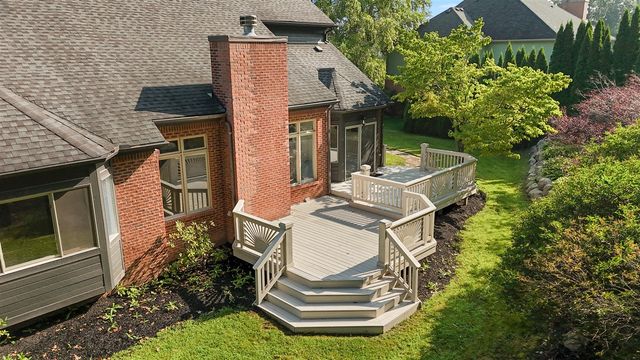2342 Ivy Hill Drive, Commerce Twp, MI 48382