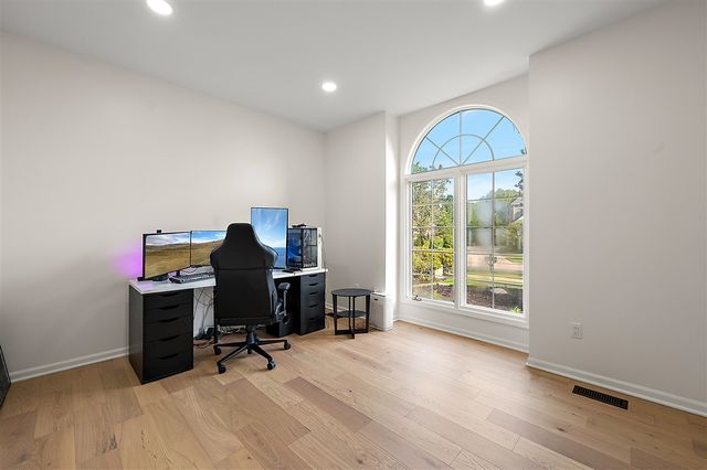 2342 Ivy Hill Drive, Commerce Twp, MI 48382