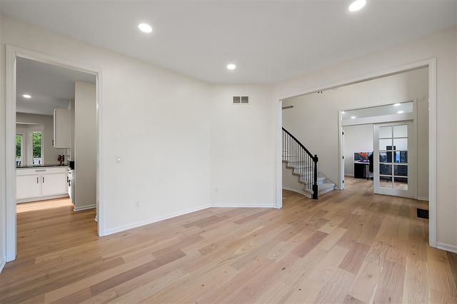 2342 Ivy Hill Drive, Commerce Twp, MI 48382