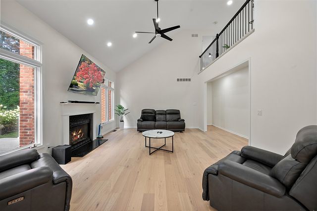 2342 Ivy Hill Drive, Commerce Twp, MI 48382