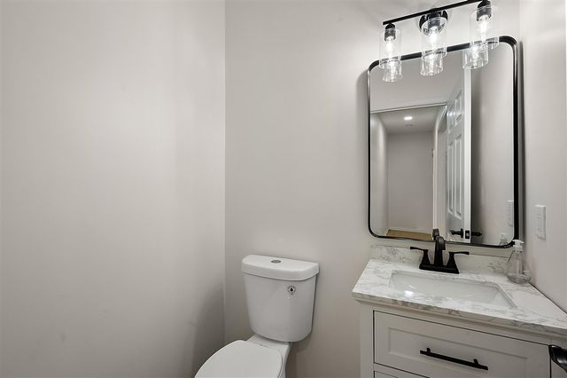 2342 Ivy Hill Drive, Commerce Twp, MI 48382