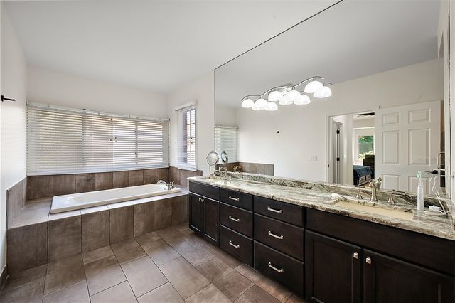 2342 Ivy Hill Drive, Commerce Twp, MI 48382