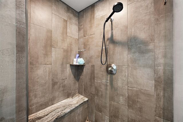 2342 Ivy Hill Drive, Commerce Twp, MI 48382