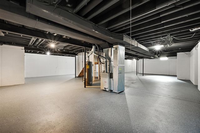 2342 Ivy Hill Drive, Commerce Twp, MI 48382