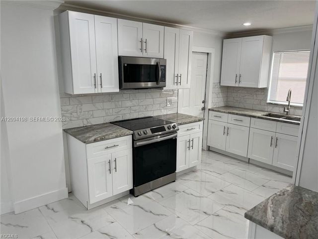 56 Cardinal Drive, North Fort Myers, FL 33917