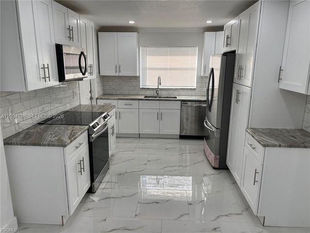 56 Cardinal Drive, North Fort Myers, FL 33917