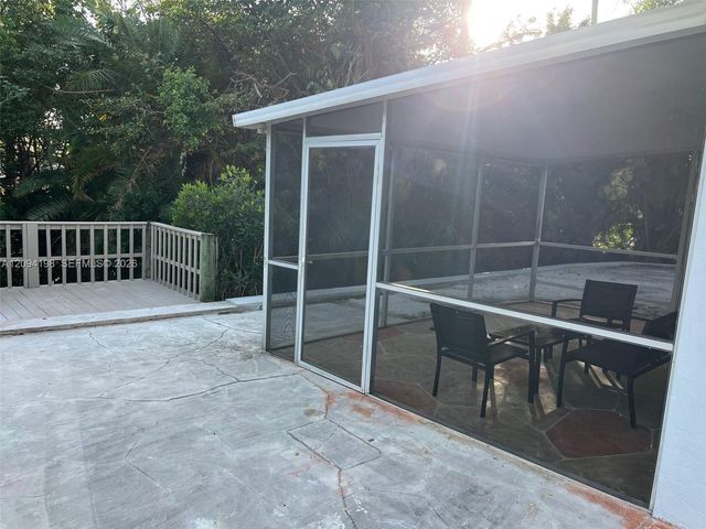 56 Cardinal Drive, North Fort Myers, FL 33917