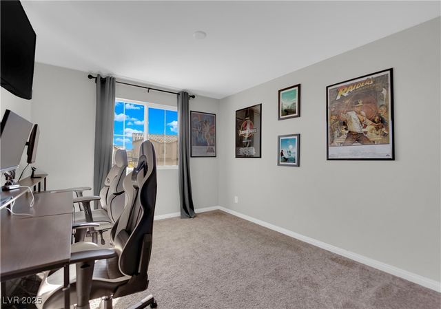 10388 Thurso Avenue, Las Vegas, NV 89166