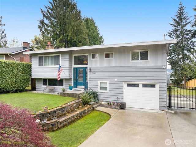 7627 NE 202nd Place, Kenmore, WA 98028