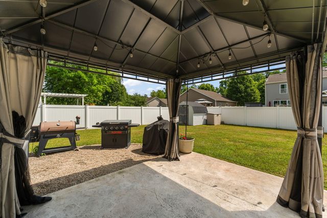 1965 Boardwalk Circle W, Portage, IN 46368