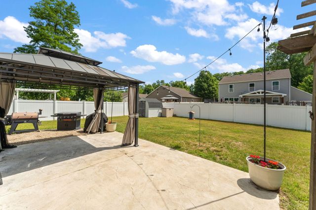 1965 Boardwalk Circle W, Portage, IN 46368