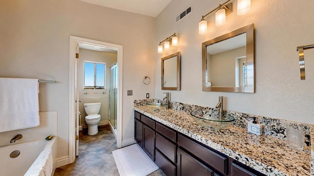 Image 35 of property listing at 4073 Saint George Place, Turlock, CA 95382