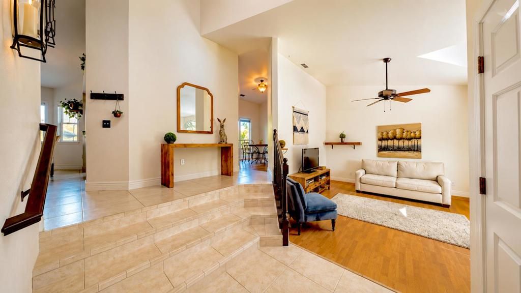 Image 6 of property listing at 4073 Saint George Place, Turlock, CA 95382