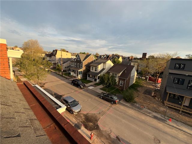 5001 Broad St, Garfield, PA 15224