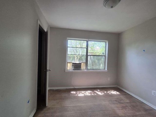 822 Woodhue Street, Channelview, TX 77530