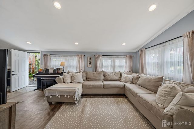 22 Elm Terrace, Parlin, NJ 08859