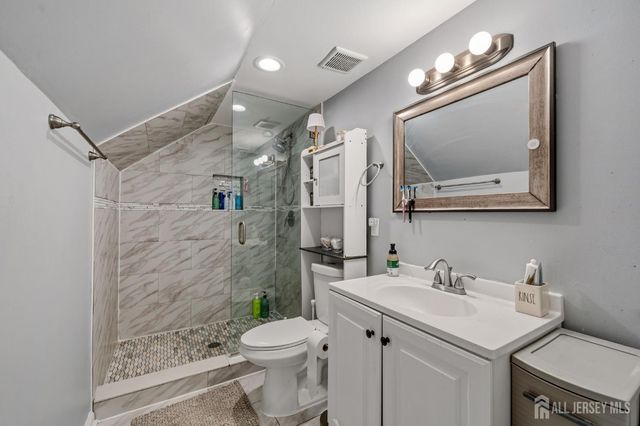 22 Elm Terrace, Parlin, NJ 08859