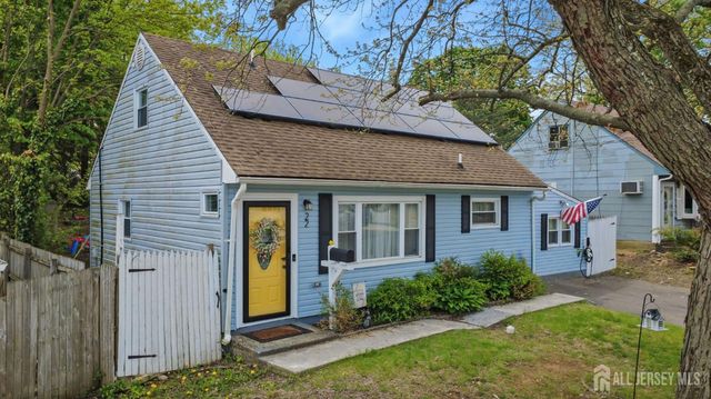 22 Elm Terrace, Parlin, NJ 08859