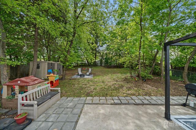 22 Elm Terrace, Parlin, NJ 08859