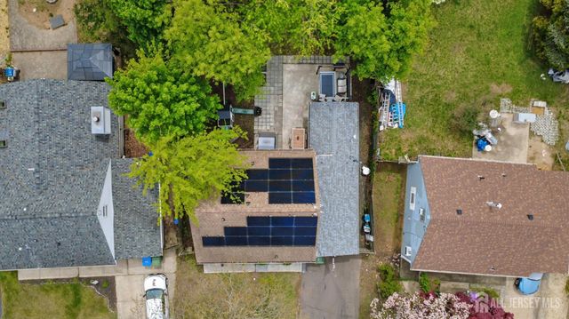 22 Elm Terrace, Parlin, NJ 08859