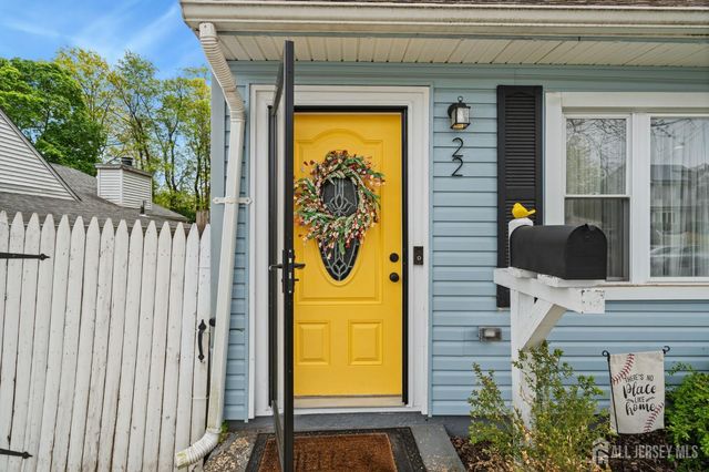 22 Elm Terrace, Parlin, NJ 08859