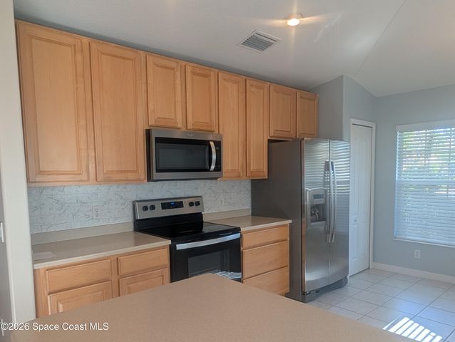 2877 Mondavi Drive, Rockledge, FL 32955