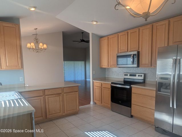 2877 Mondavi Drive, Rockledge, FL 32955