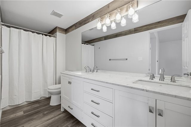 2212 Kenzie Drive, Robinson Twp, PA 15205