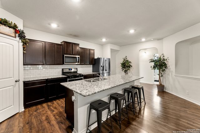 9711 Bratten Rise, San Antonio, TX 78254