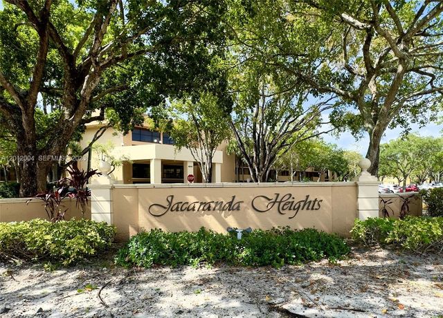 8592 W Sunrise Blvd 408, Plantation, FL 33322