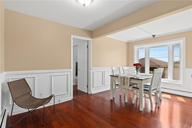 1412 Edgemere Drive, Greece, NY 14612