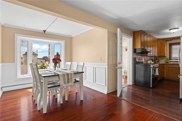 1412 Edgemere Drive, Greece, NY 14612