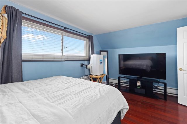 1412 Edgemere Drive, Greece, NY 14612