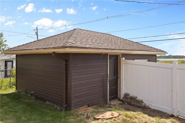 1412 Edgemere Drive, Greece, NY 14612