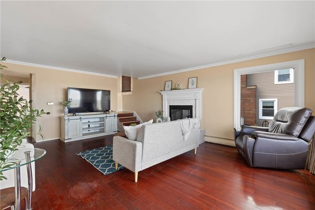 1412 Edgemere Drive, Greece, NY 14612
