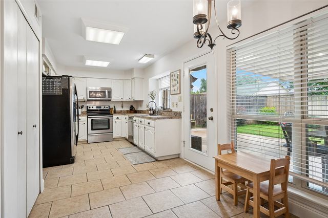 3017 Newcastle Court, Flower Mound, TX 75028