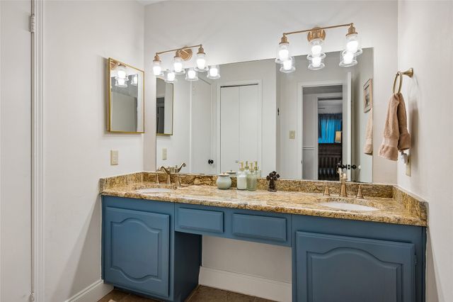 3017 Newcastle Court, Flower Mound, TX 75028