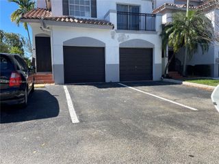 711 SW 148th Ave 403, Sunrise, FL 33325