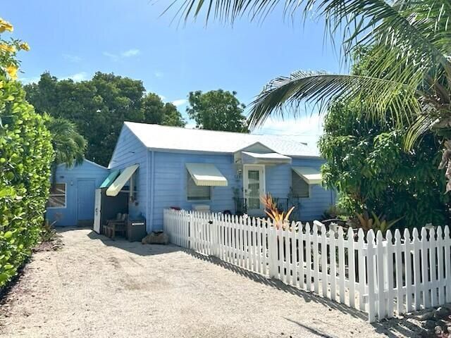 629 SE 4th Avenue, Delray Beach, FL 33483
