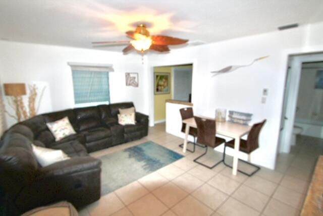 629 SE 4th Avenue, Delray Beach, FL 33483