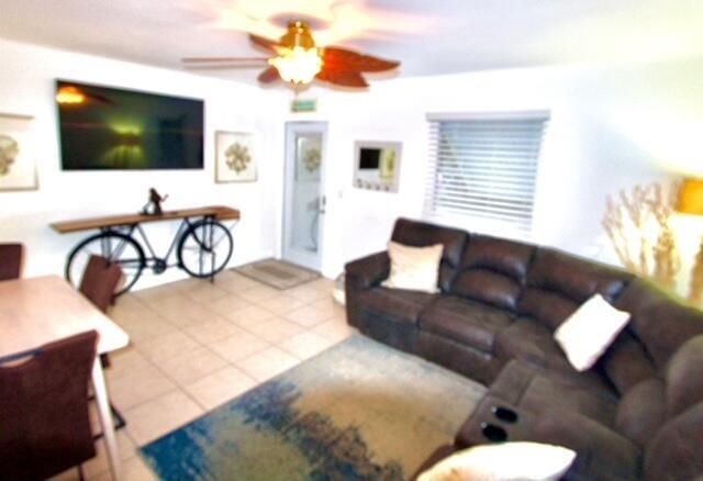 629 SE 4th Avenue, Delray Beach, FL 33483