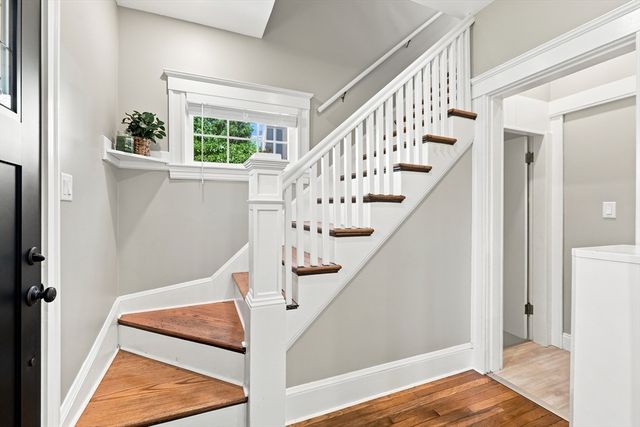 40 Lurton St, Quincy, MA 02169