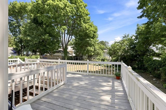 40 Lurton St, Quincy, MA 02169