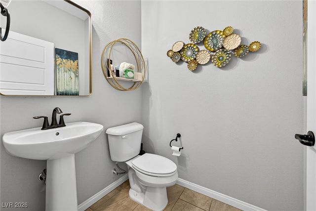 988 Via Panfilo Avenue, Henderson, NV 89011