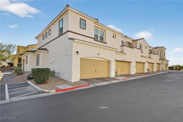 988 Via Panfilo Avenue, Henderson, NV 89011