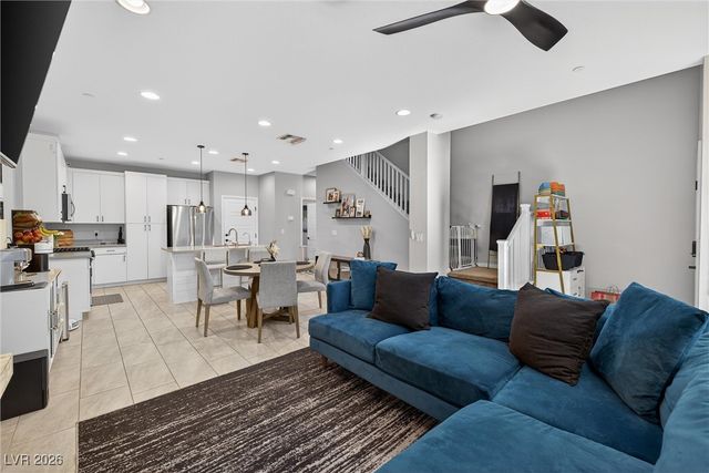 988 Via Panfilo Avenue, Henderson, NV 89011