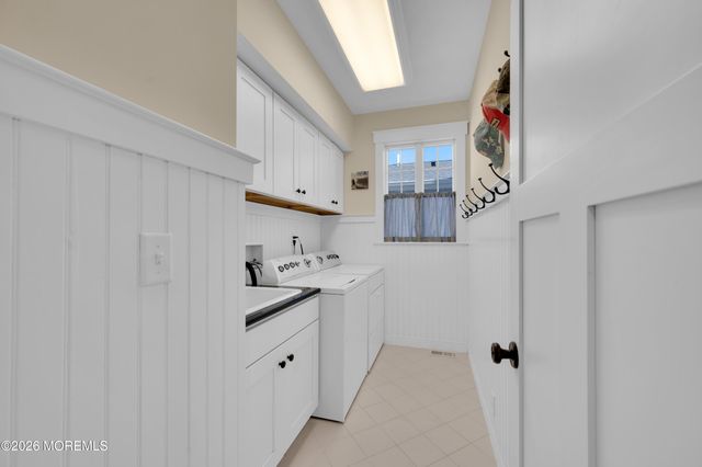 226 Bay Stream Drive, Toms River, NJ 08753